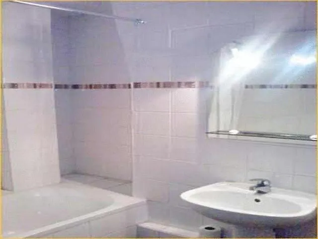 Hotel Le Petit Trianon Paris 2*,