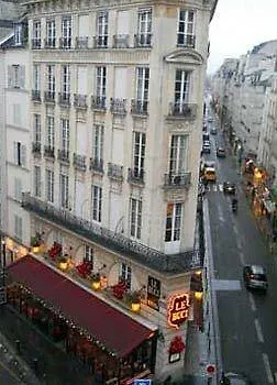 Hotel Le Petit Trianon Paris